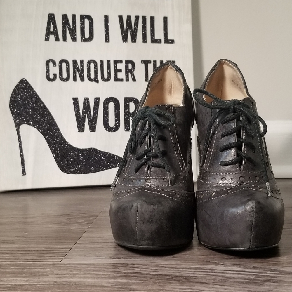 Stylish platform